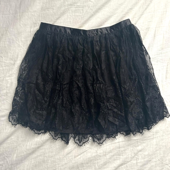Forever 21 Dresses & Skirts - 🦇 Y2K ALT EMO FLORAL LAYERED LACE GOTHIC BLACK TUTU SKIRT